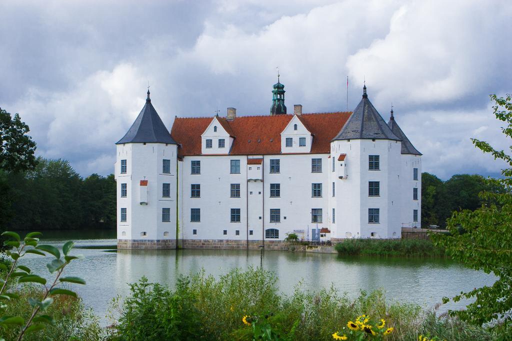 Apartmenthaus "Gastehaus Callsen" Glücksburg Zewnętrze zdjęcie